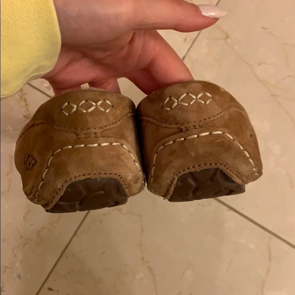 Ugg Slippers - image 3